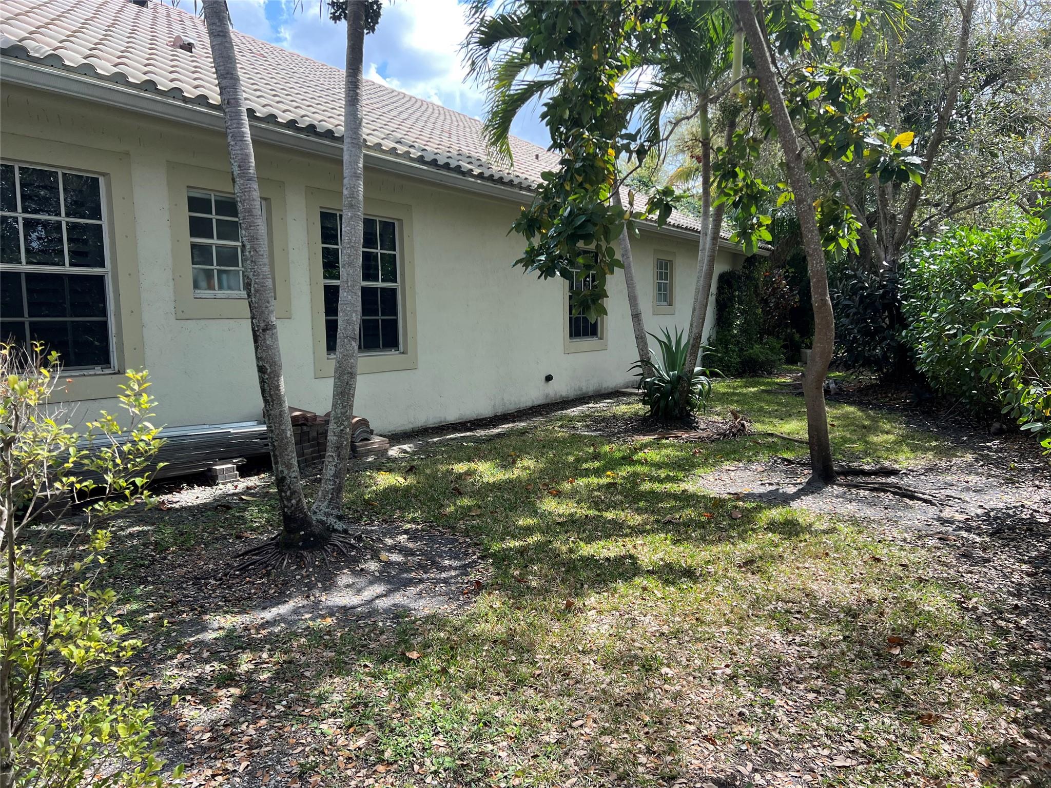 6387 NW 120th Dr