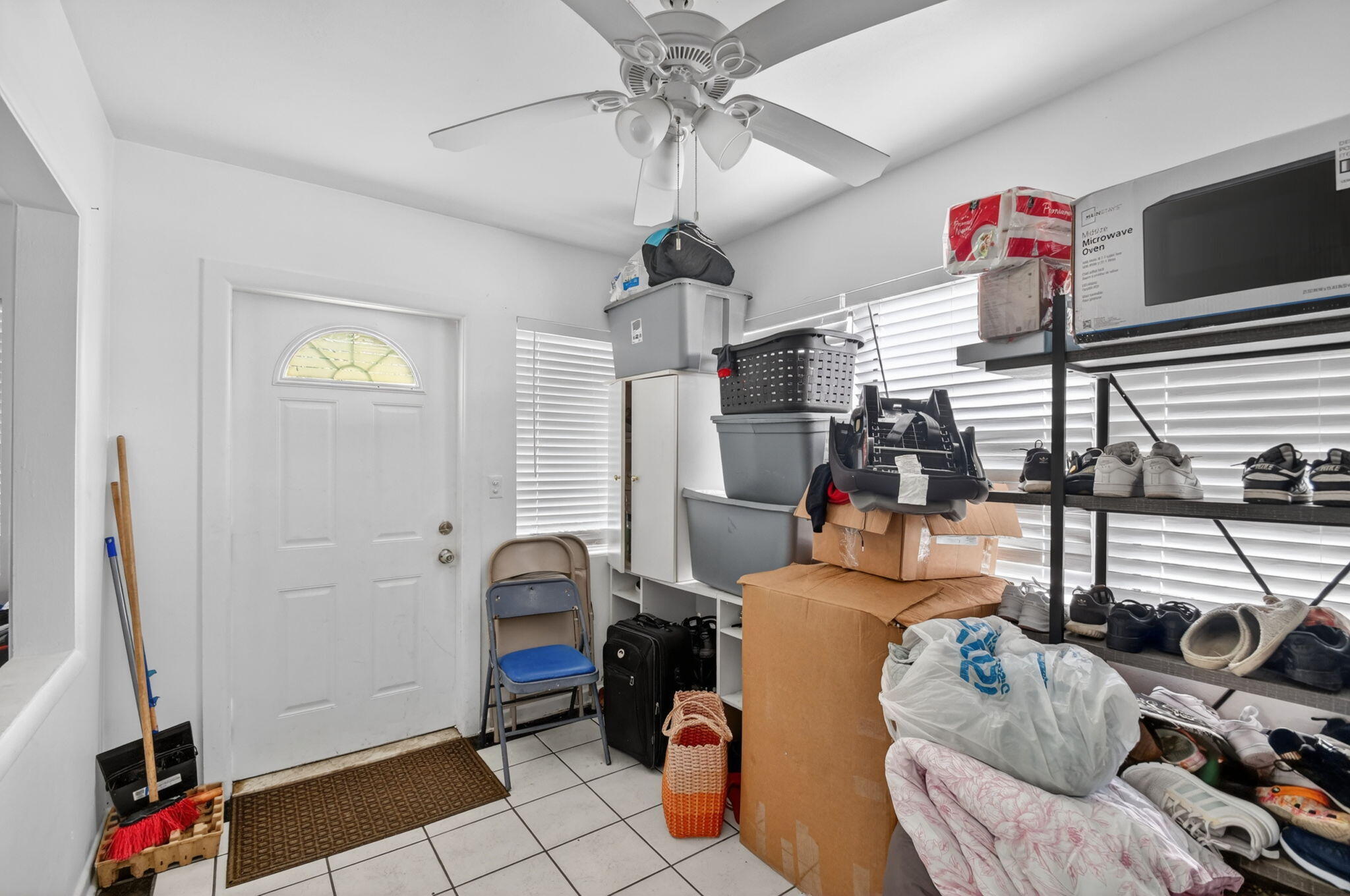 LAKE WORTH TOWN OF - Residential Income