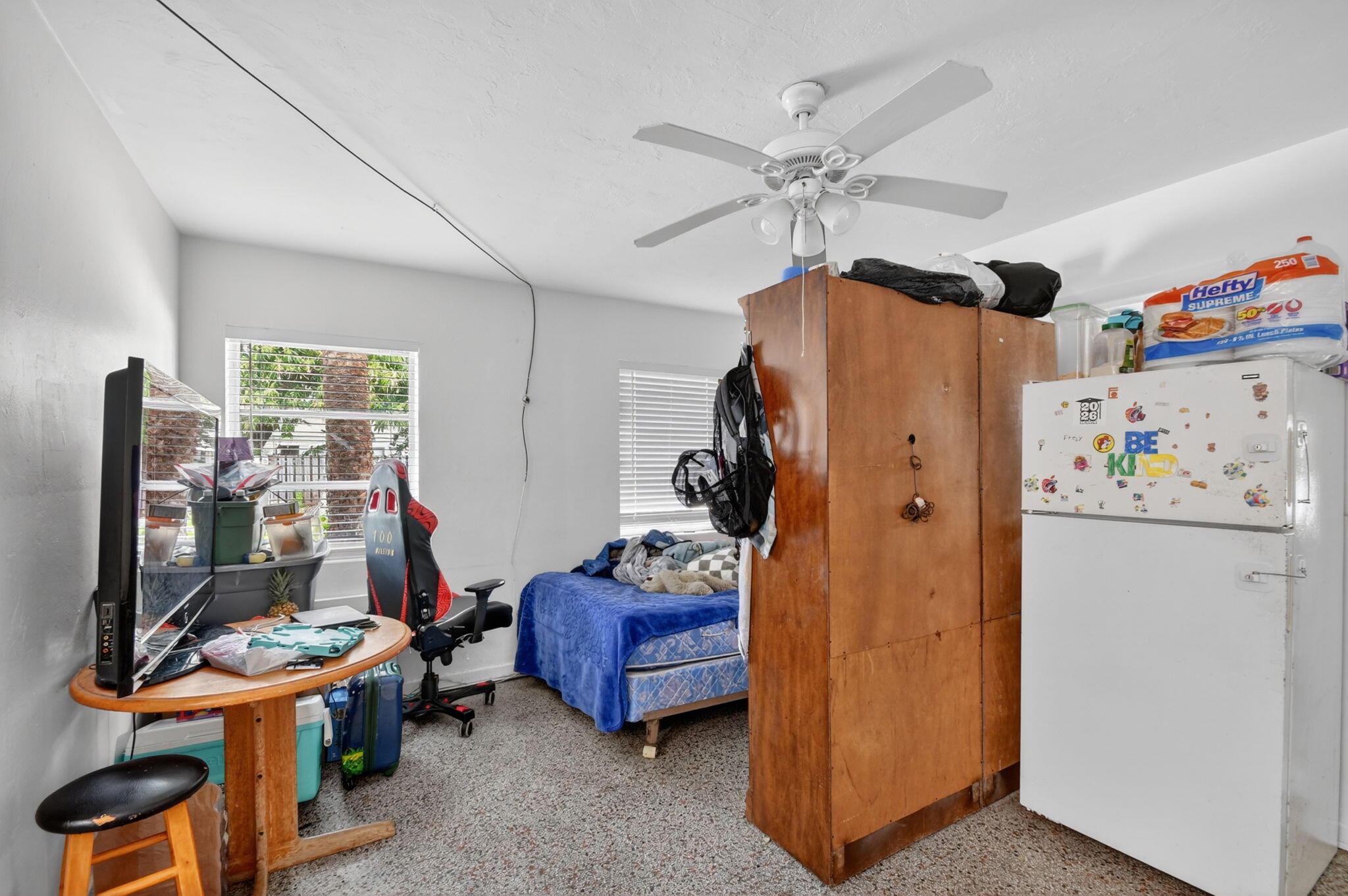 LAKE WORTH TOWN OF - Residential Income