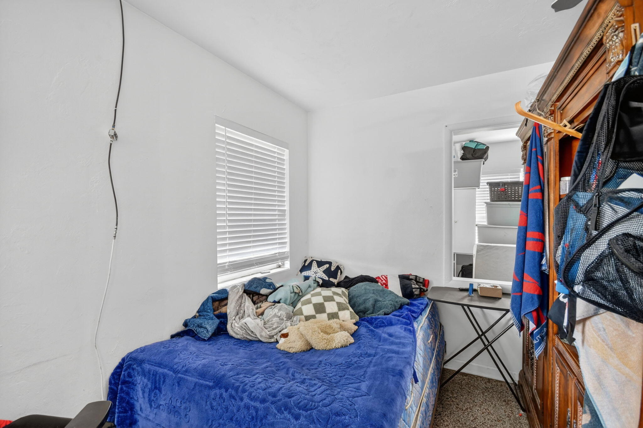 LAKE WORTH TOWN OF - Residential Income