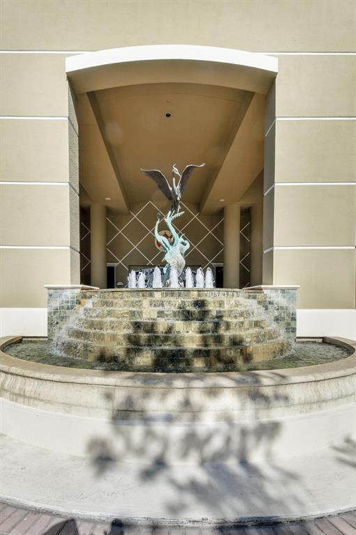 OCEANS EDGE - Residential