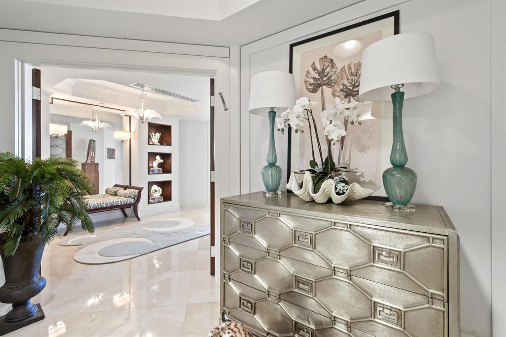 OCEANS EDGE - Residential