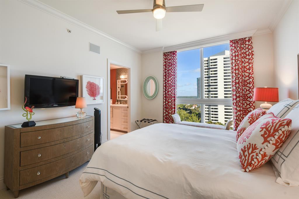 OCEANS EDGE - Residential