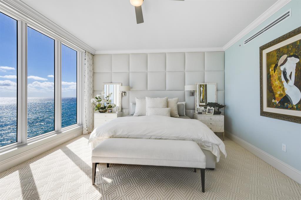 OCEANS EDGE - Residential