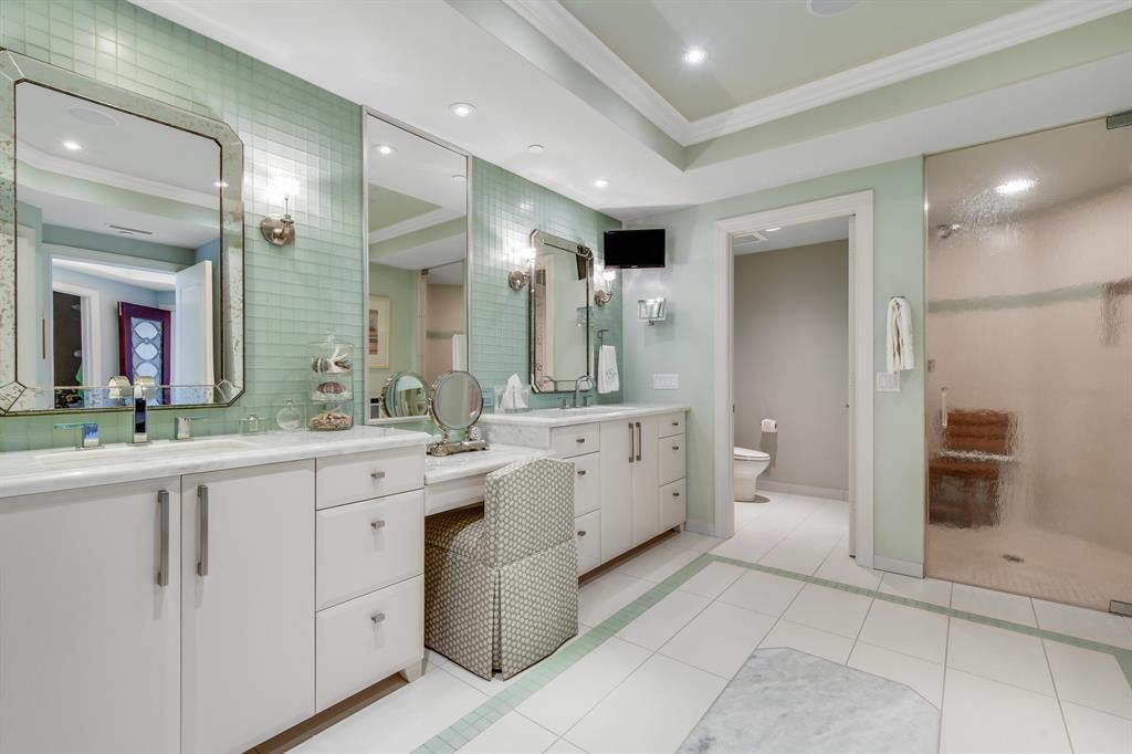 OCEANS EDGE - Residential