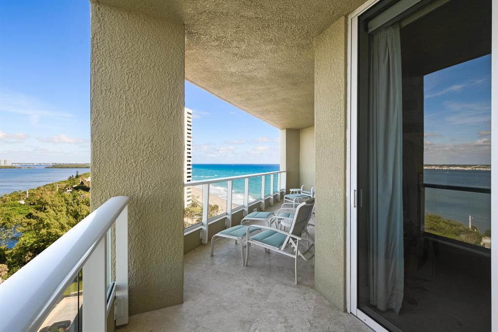 OCEANS EDGE - Residential