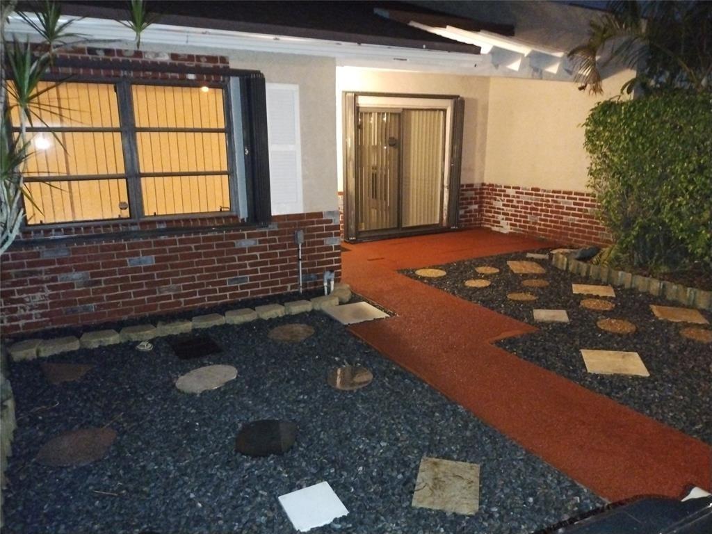 The Lakes 109-9 B - Residential Lease