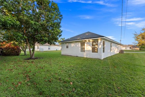 A home in Port St Lucie