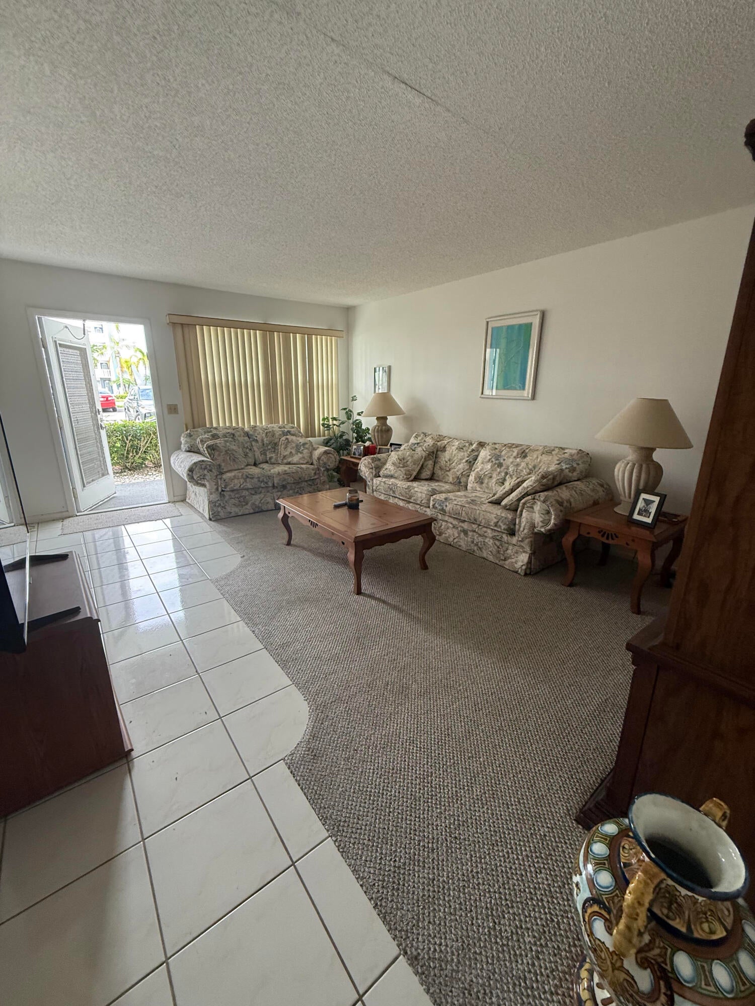 1008 EXETER A