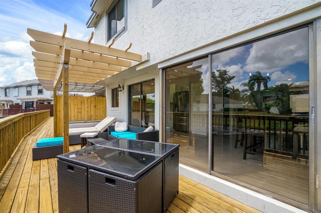 LANDINGS AT RIVER BRIDGE - Residential Lease