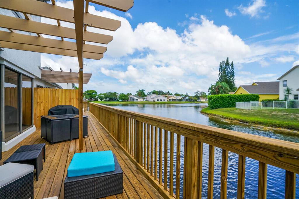 LANDINGS AT RIVER BRIDGE - Residential Lease