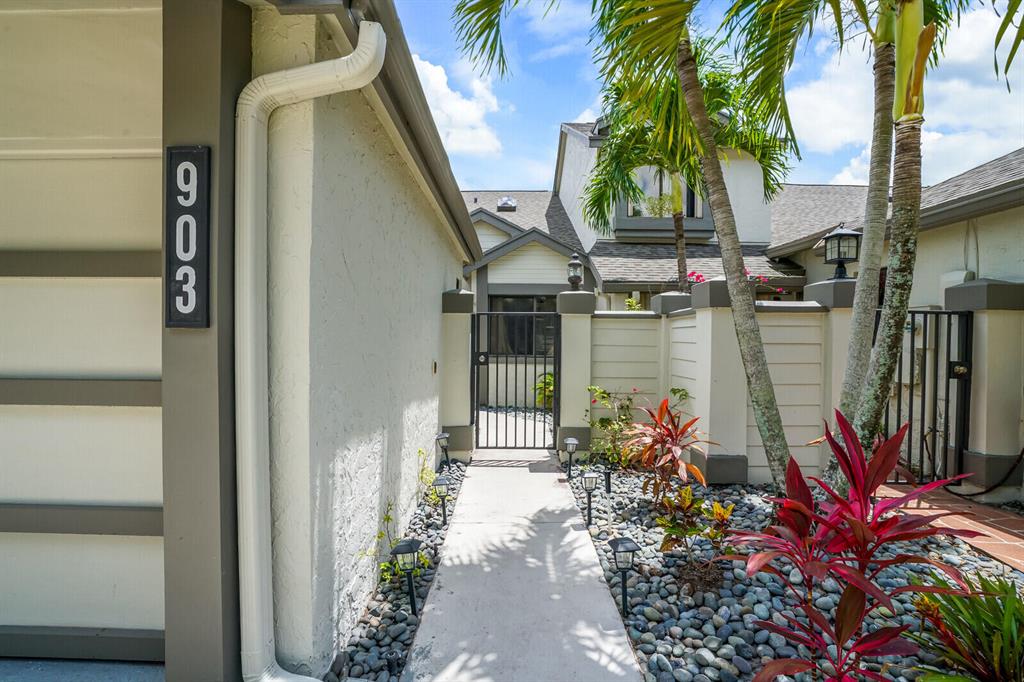 LANDINGS AT RIVER BRIDGE - Residential Lease