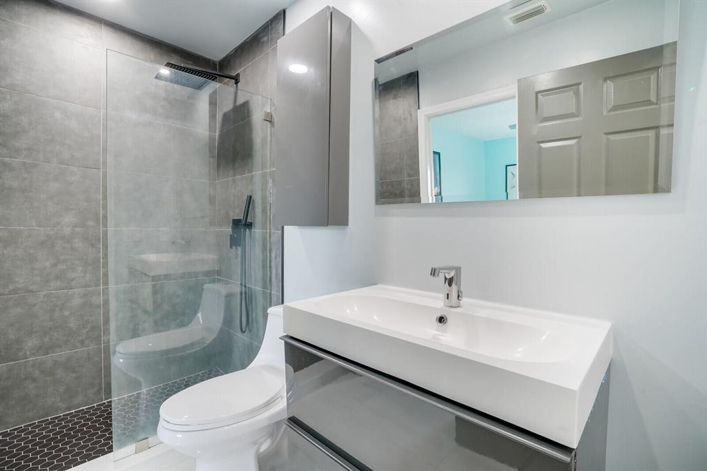 LANDINGS AT RIVER BRIDGE - Residential Lease