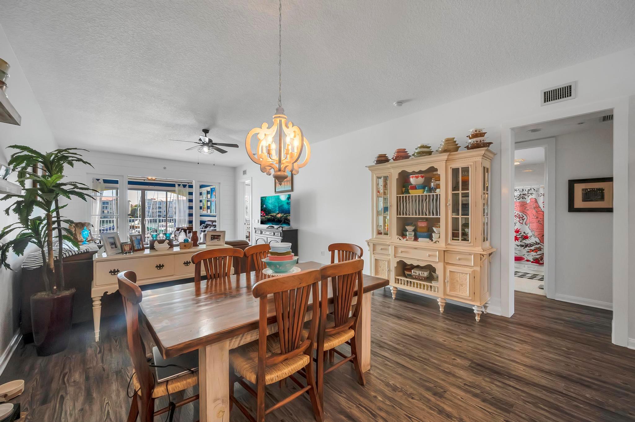 Harbour Isle East - Residential Lease