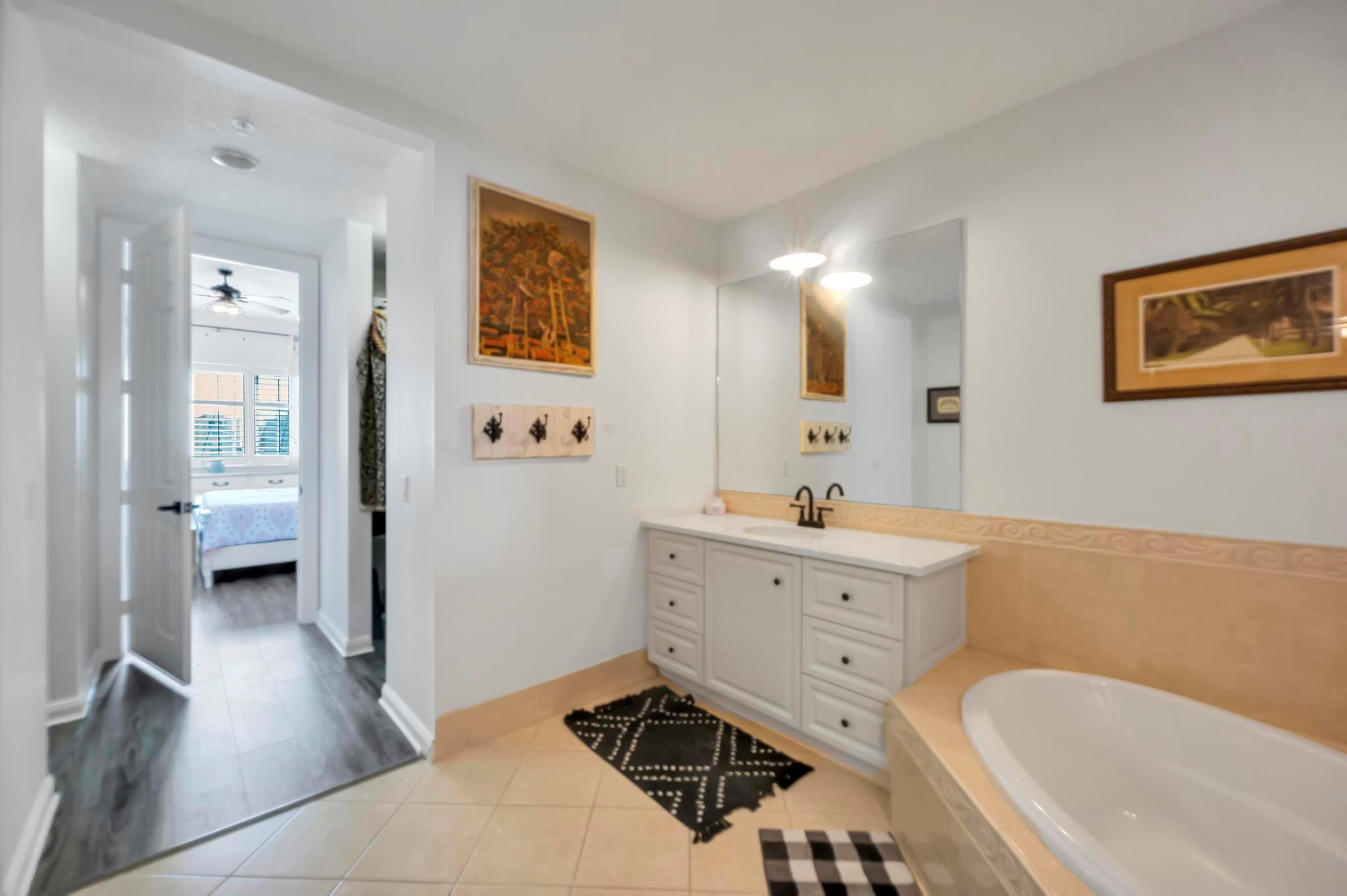 Harbour Isle East - Residential Lease