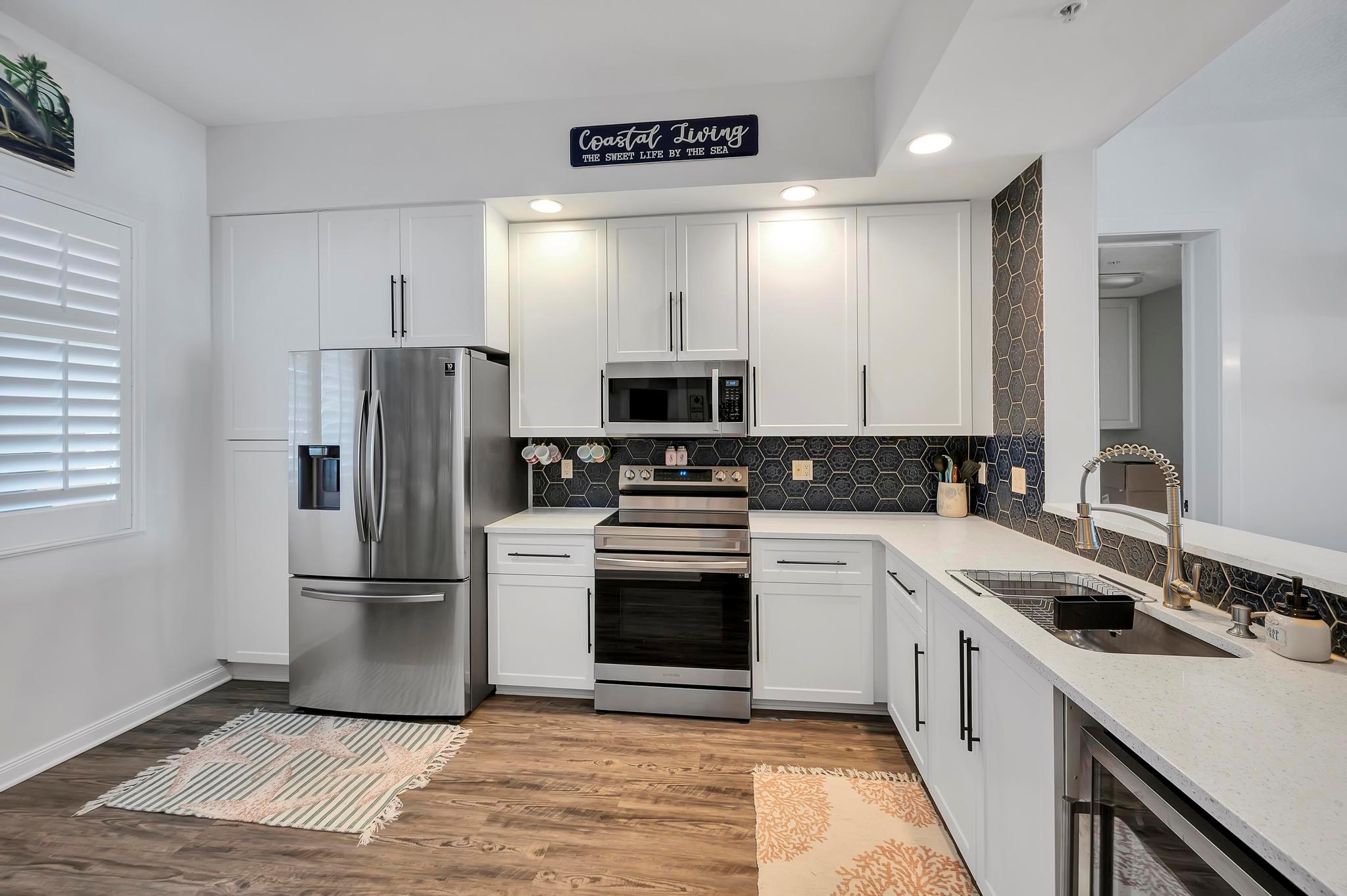 Harbour Isle East - Residential Lease