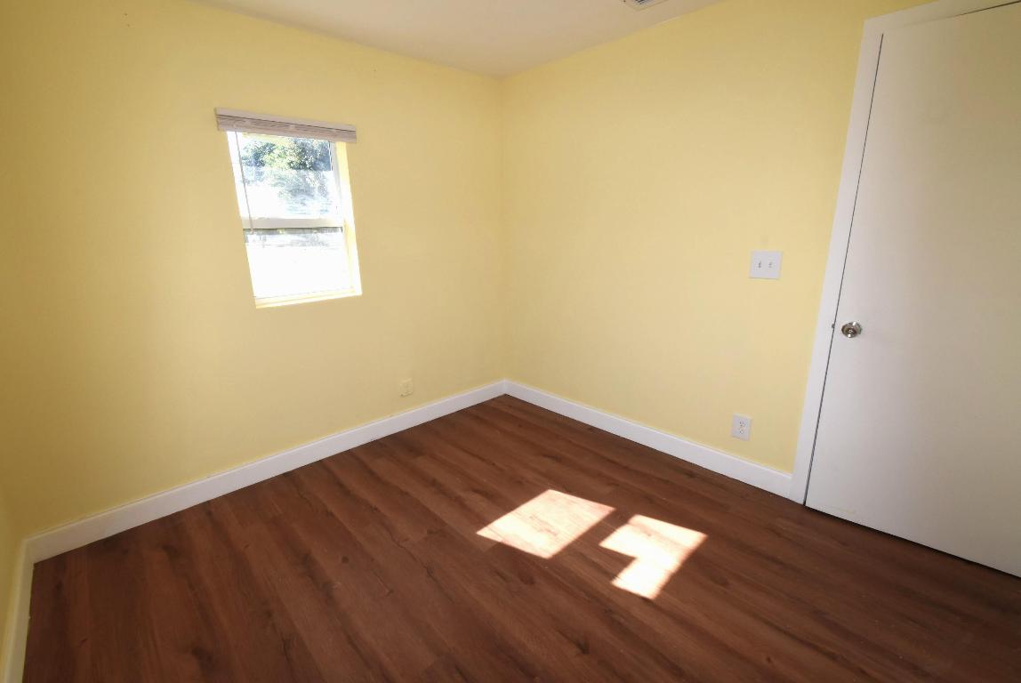 EMANCIPATION PARK - Residential Lease