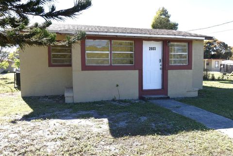 Photo of 2603 Booker Street, Fort Pierce, FL 34947 (MLS # R11150526)