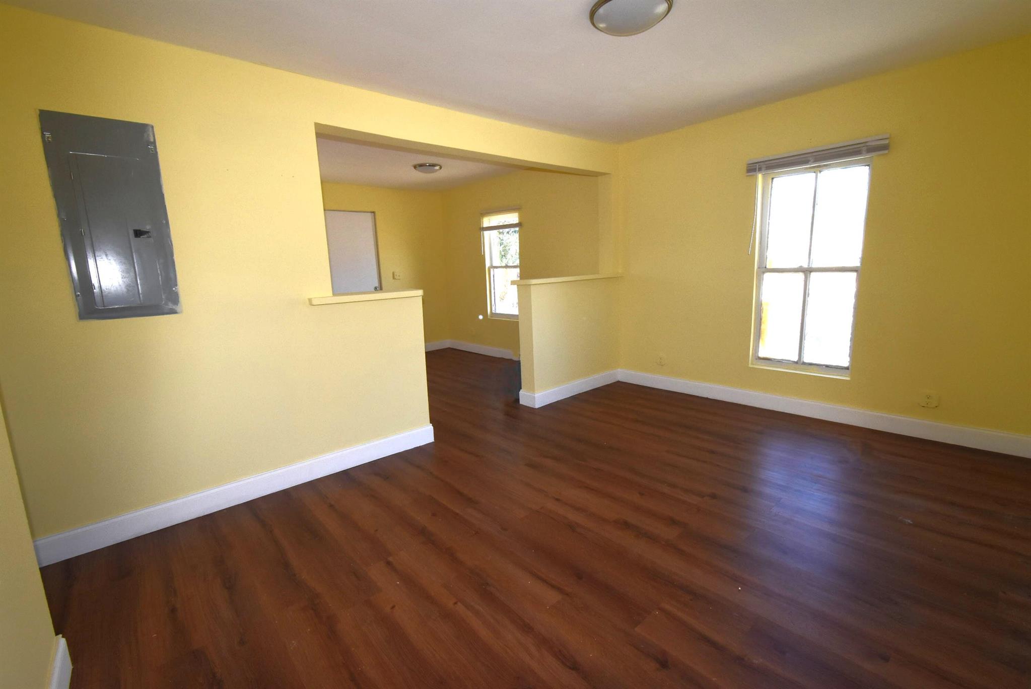 EMANCIPATION PARK - Residential Lease