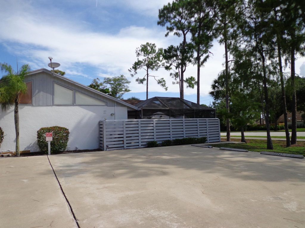 Photo of 1167 Periwinkle Place, Wellington, FL 33414 (MLS # R11104296)