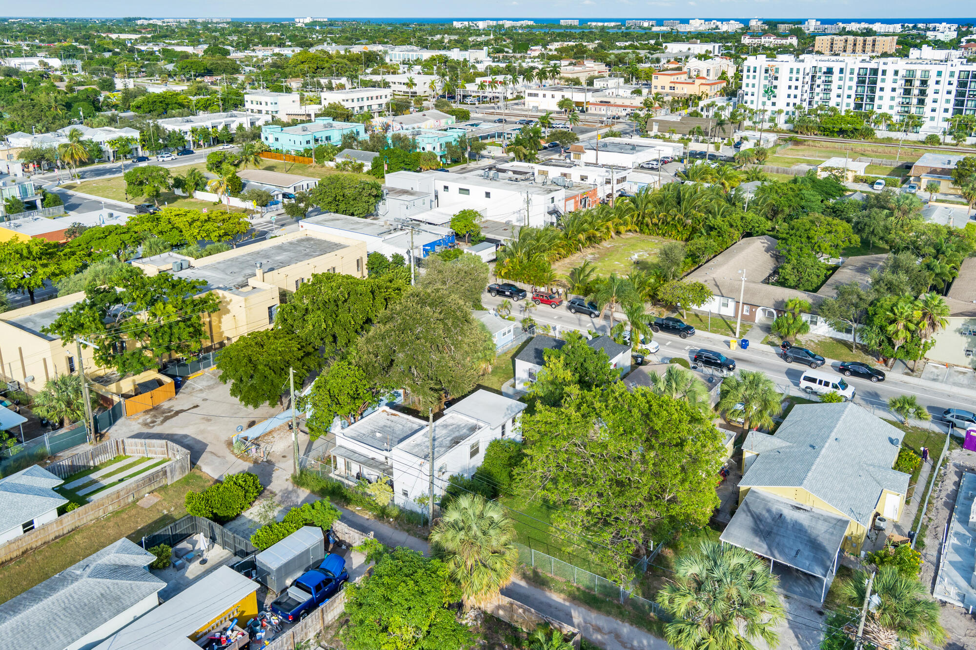 LAKE WORTH TOWN OF - Residential Income