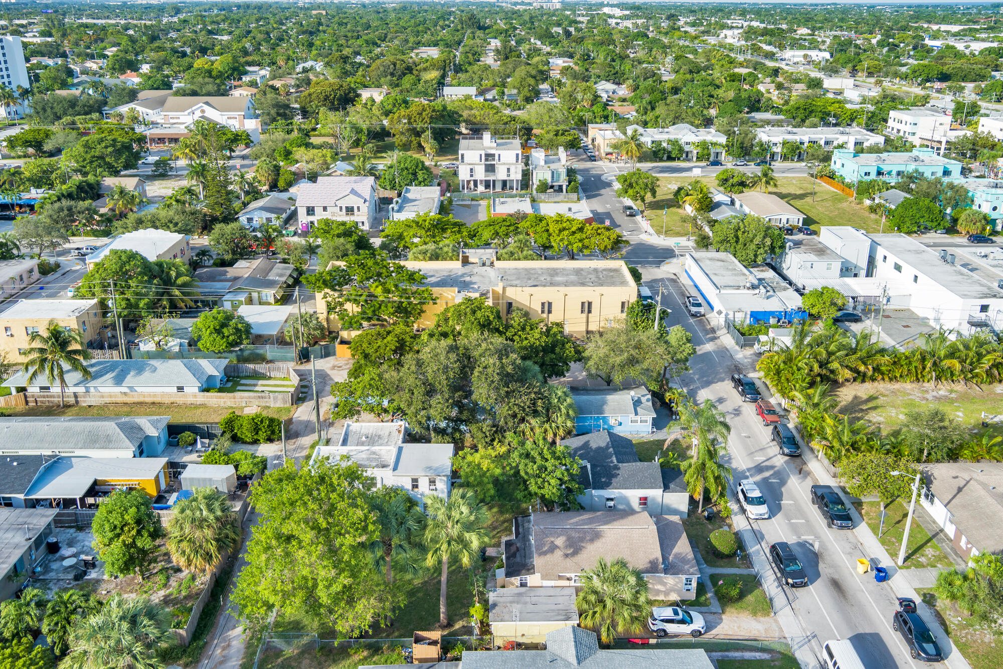 LAKE WORTH TOWN OF - Residential Income