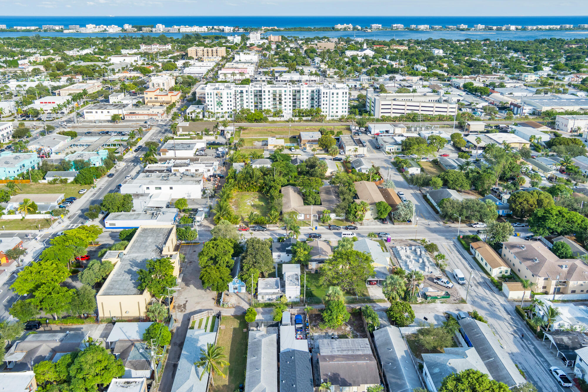 LAKE WORTH TOWN OF - Residential Income