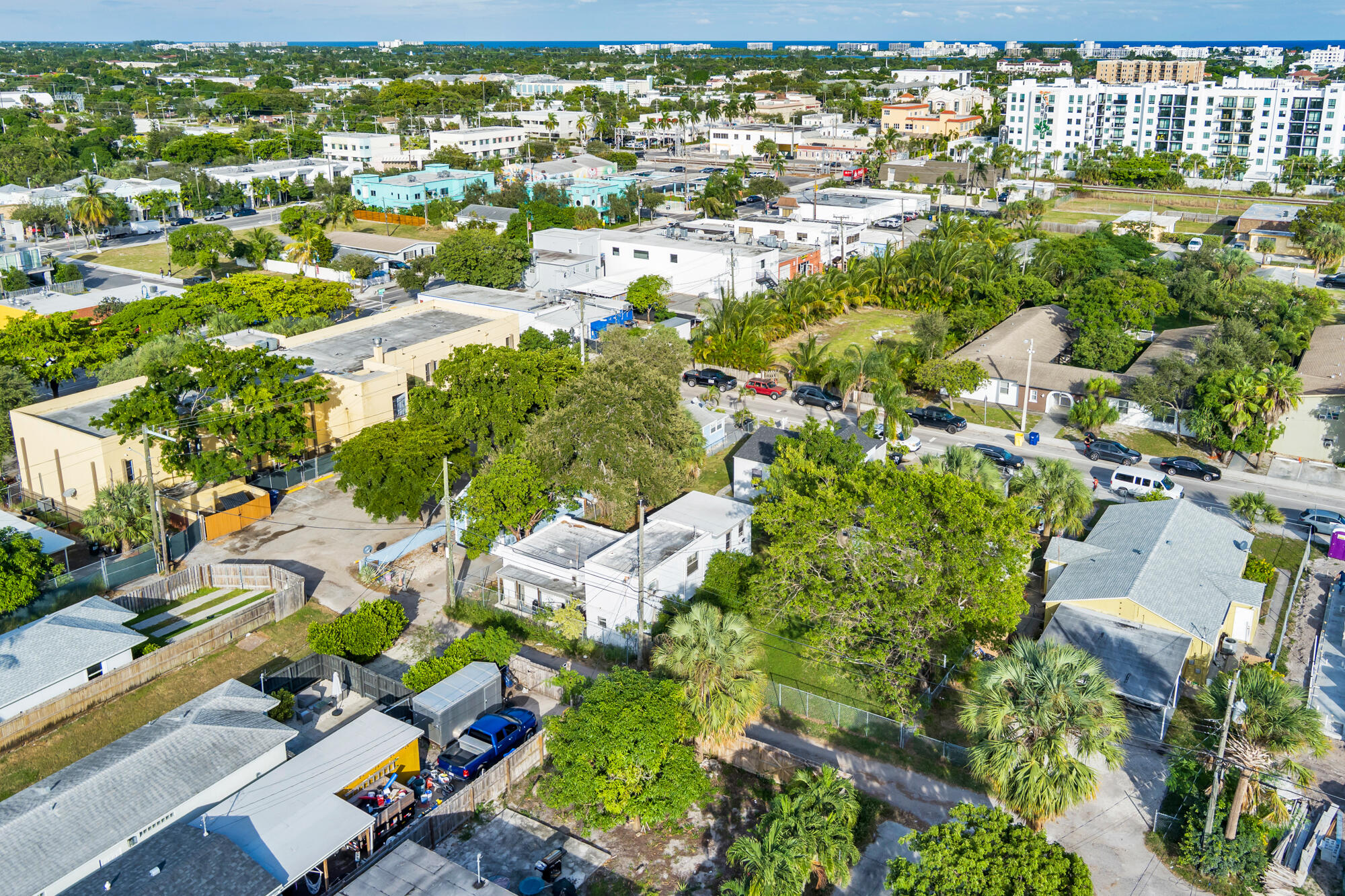 LAKE WORTH TOWN OF - Residential Income