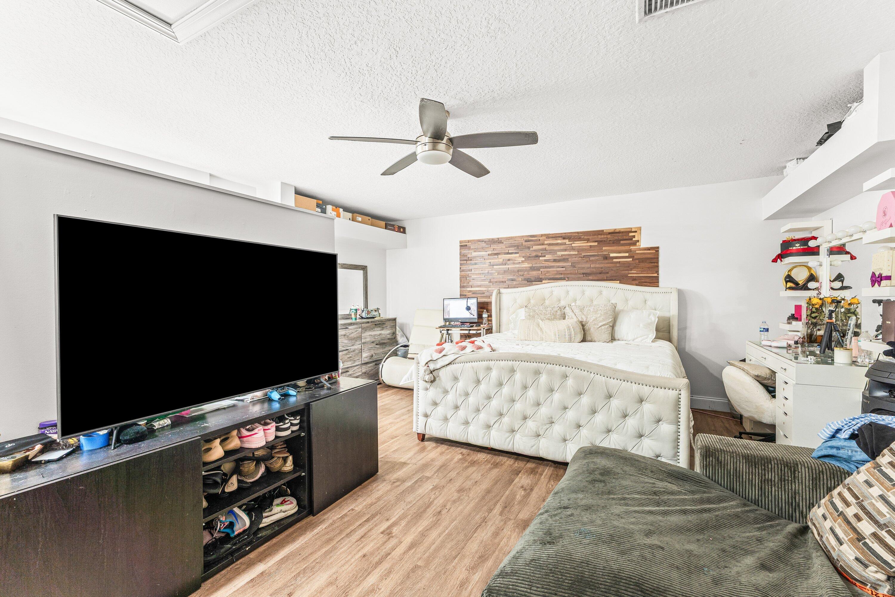 SKY RANCH - Residential