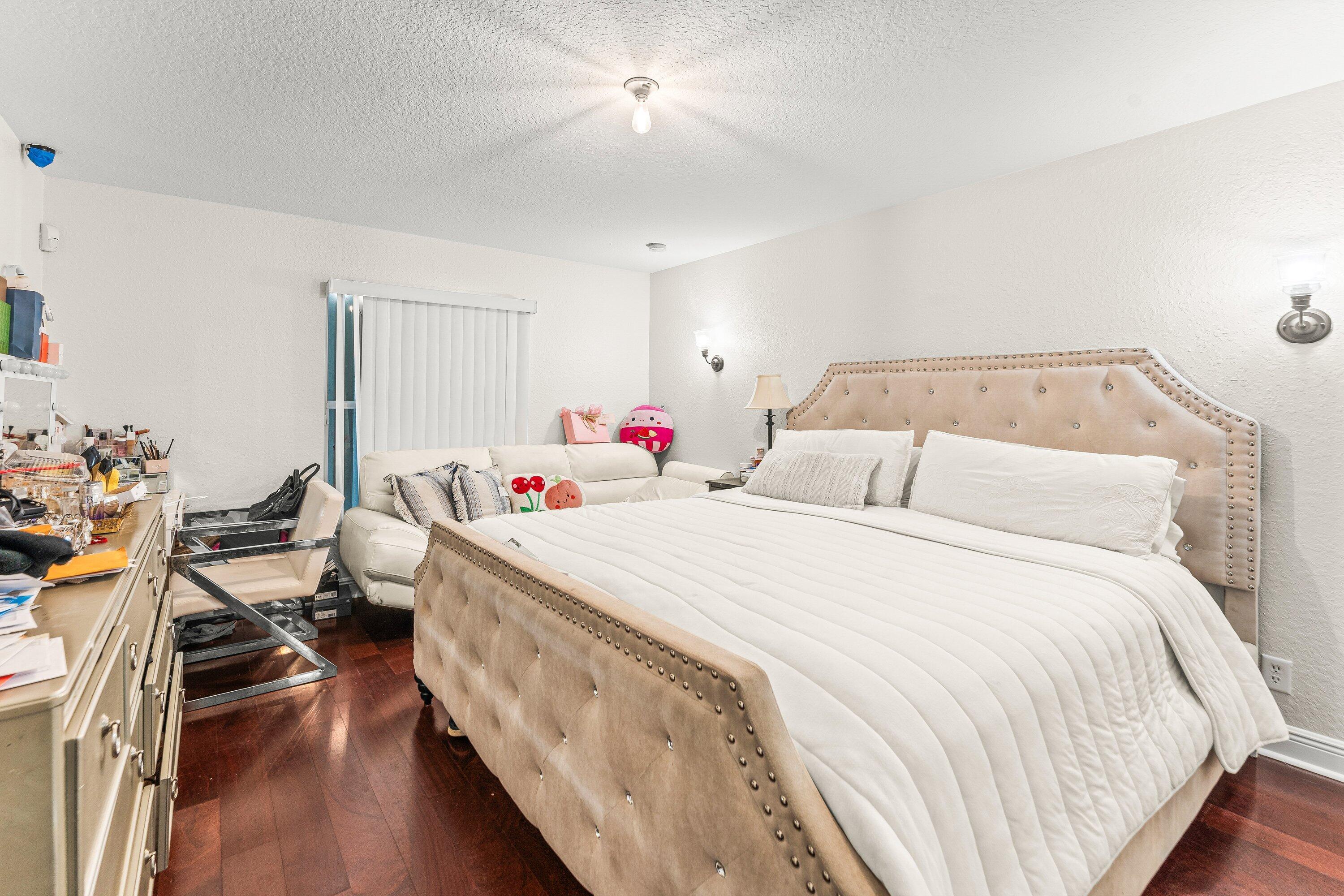 SKY RANCH - Residential