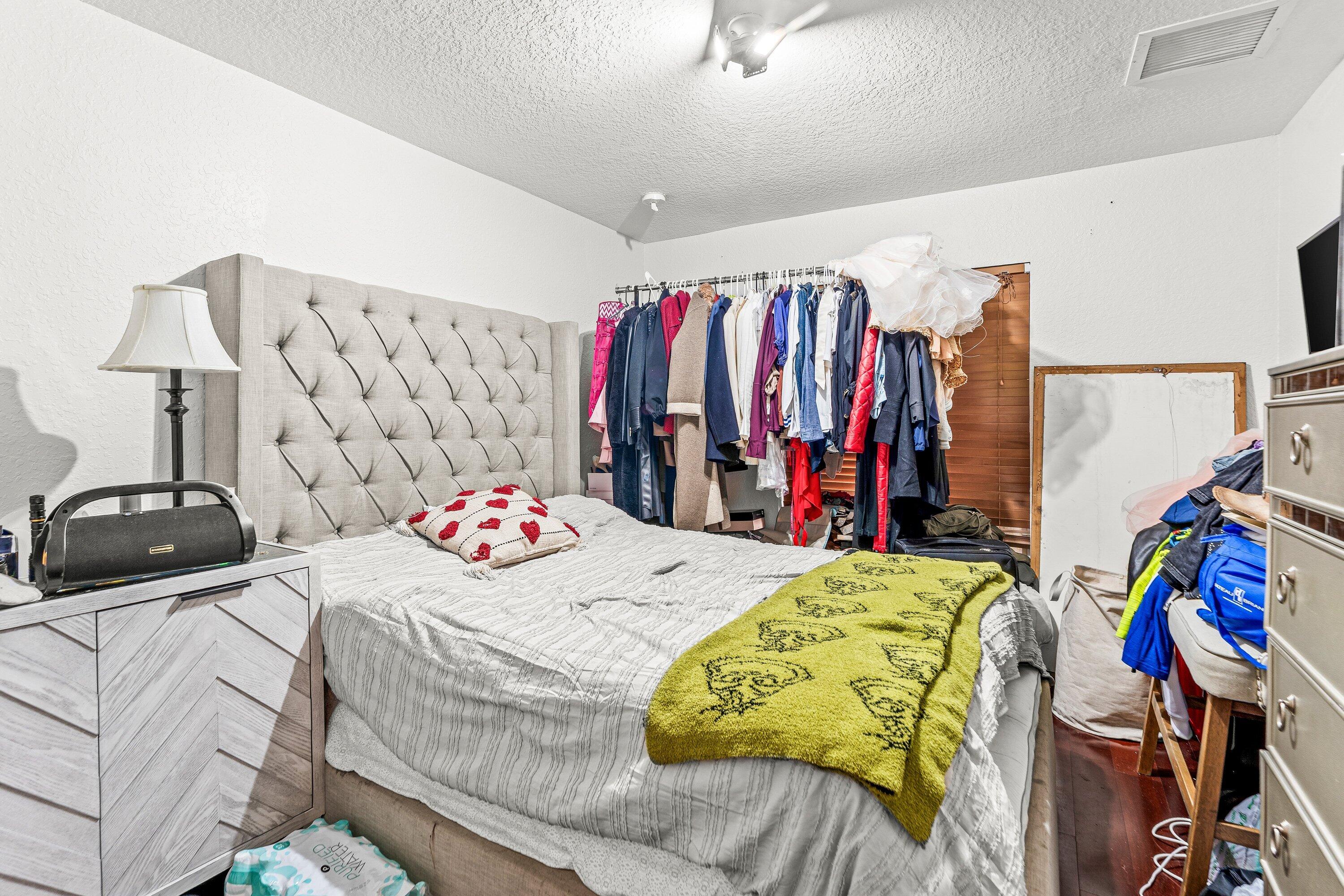 SKY RANCH - Residential