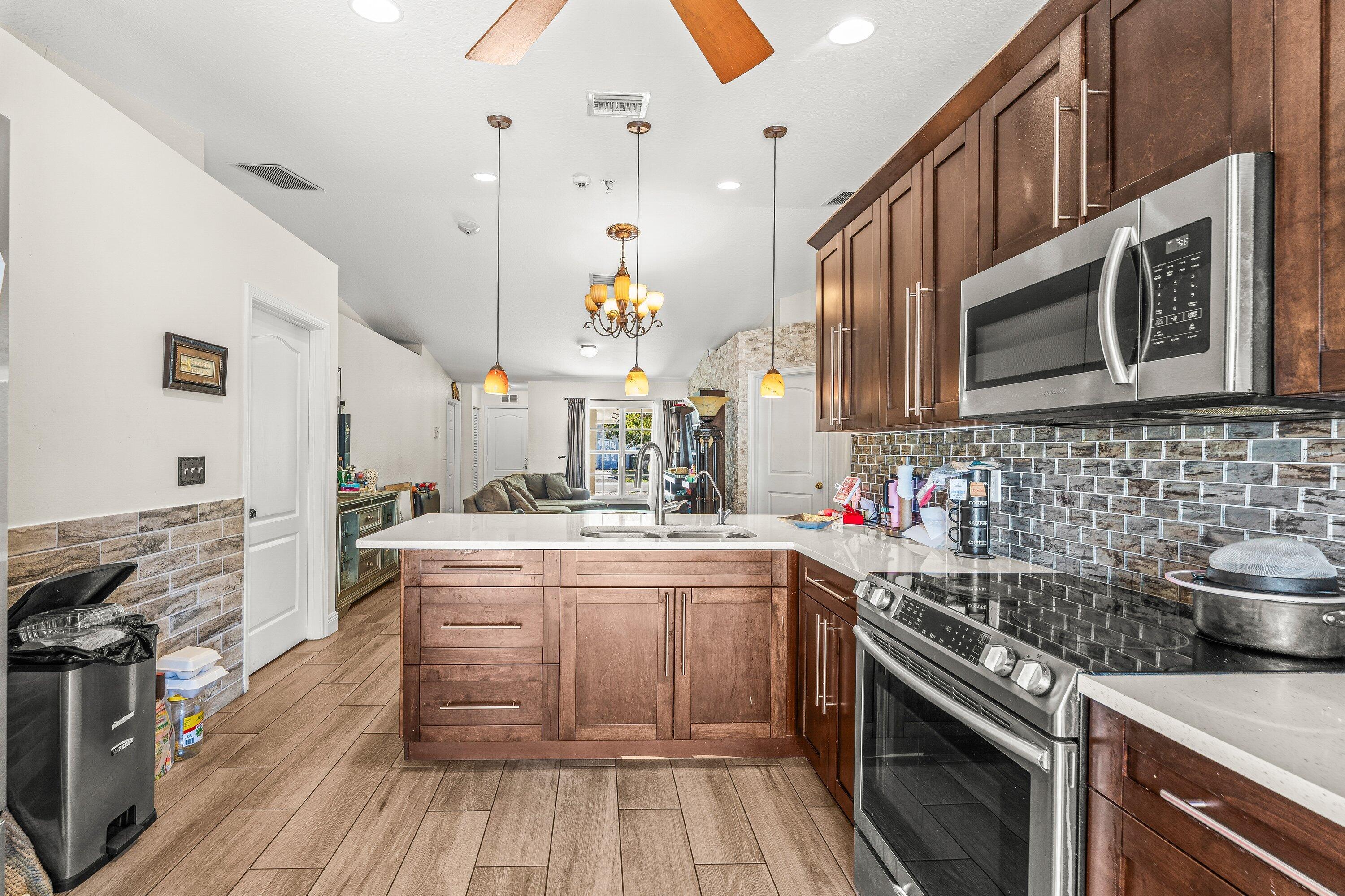 SKY RANCH - Residential