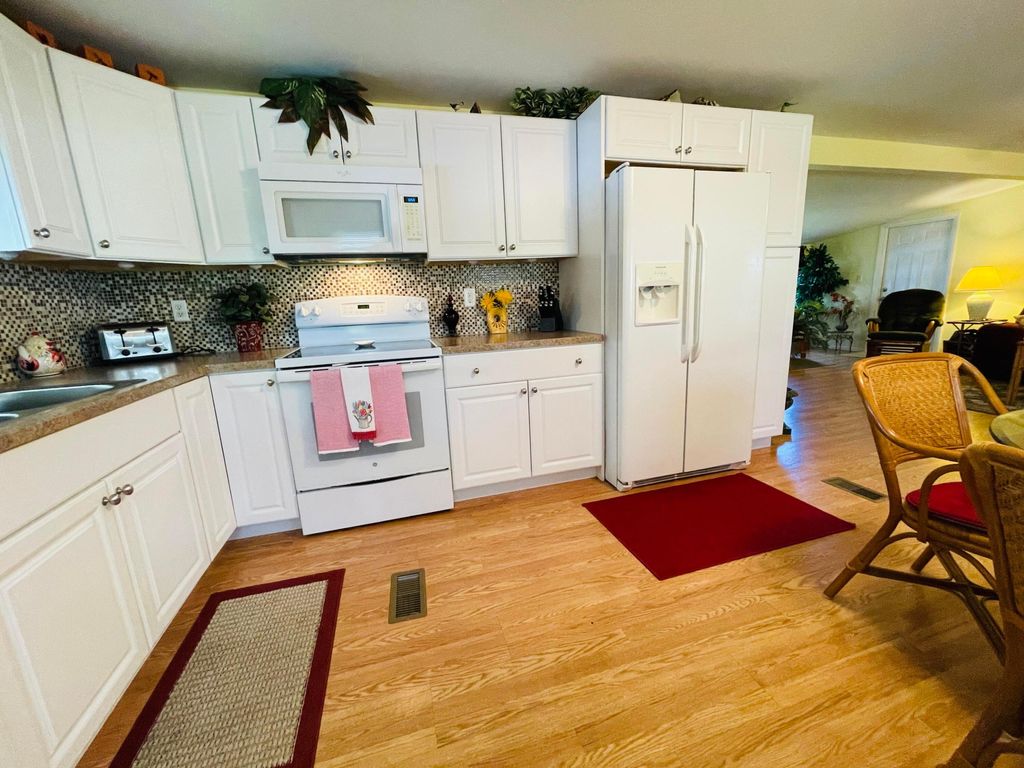 Photo of 7458 SE Swan Avenue, Hobe Sound, FL 33455 (MLS # R10962237)