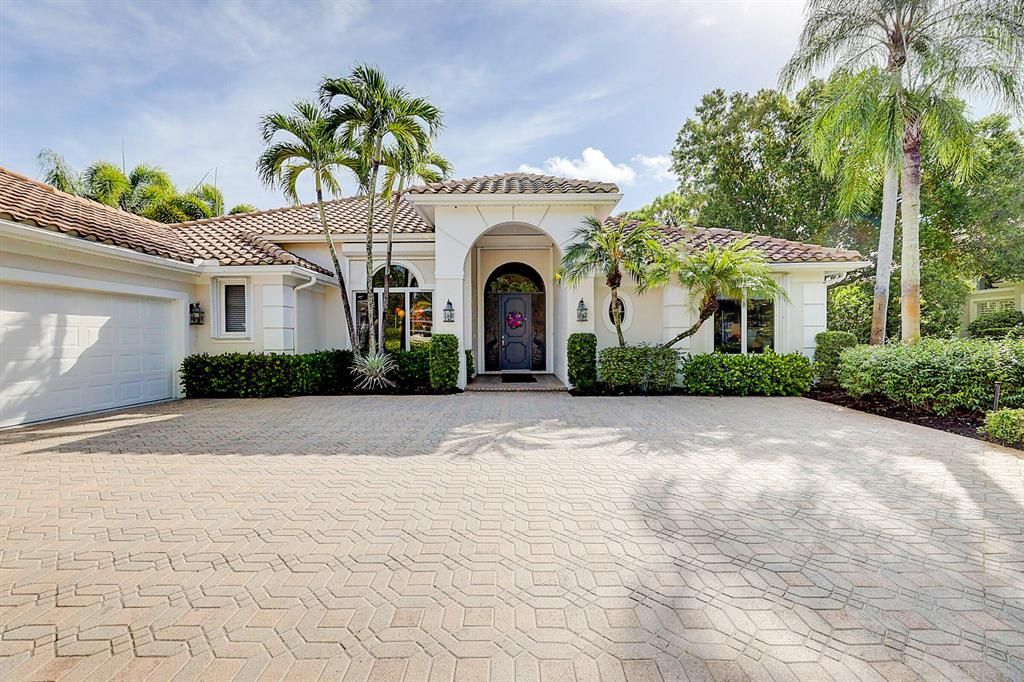 Photo of 3757 SE Doubleton Drive, Stuart, FL 34997 (MLS # R10828781)