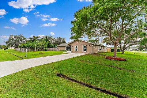 A home in Port St Lucie