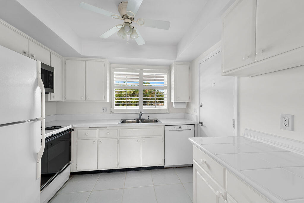 BLAIR HOUSE CONDO A - Residential