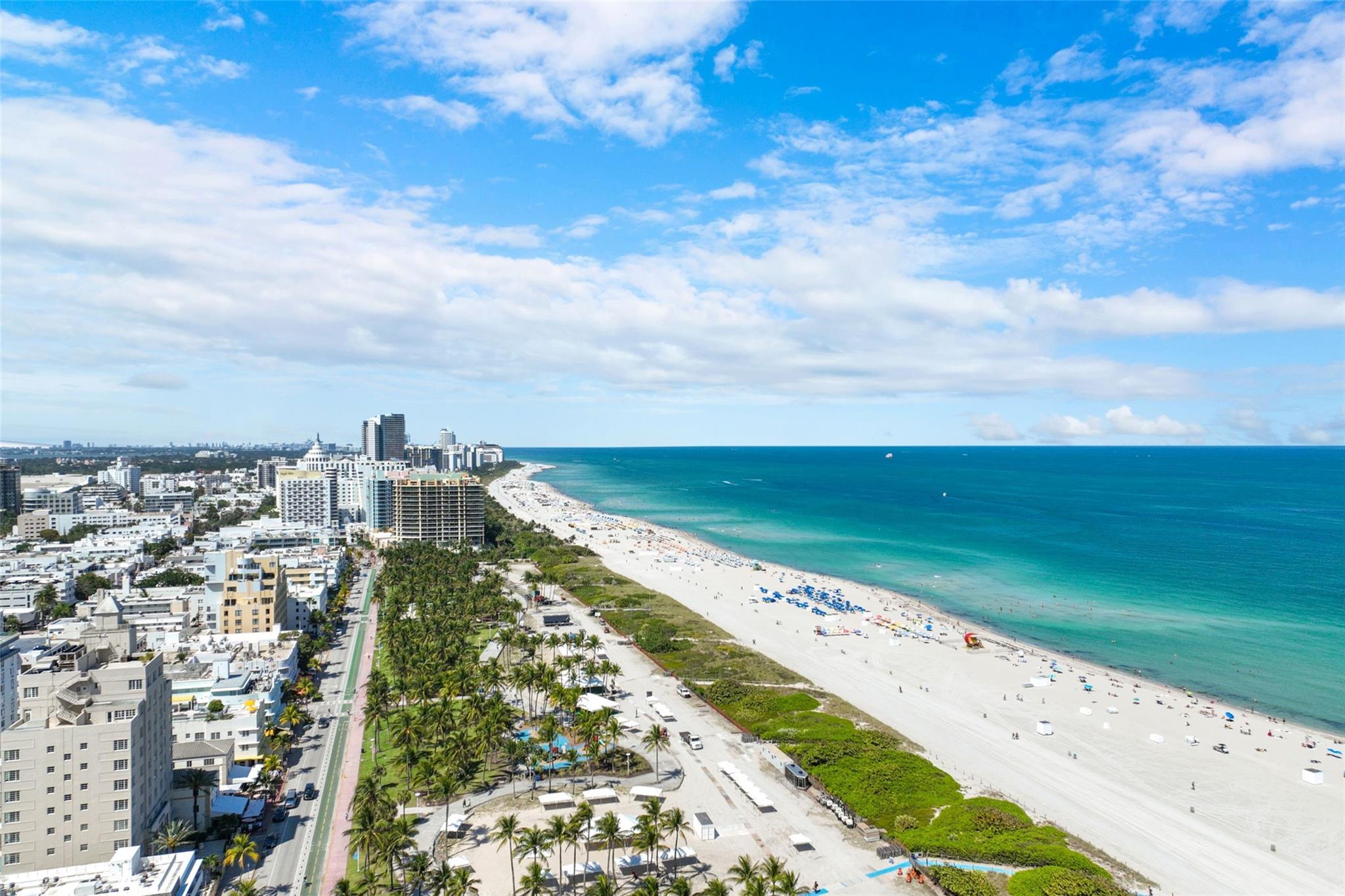 DEL RIO CONDO - Residential