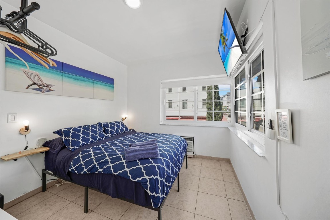 DEL RIO CONDO - Residential