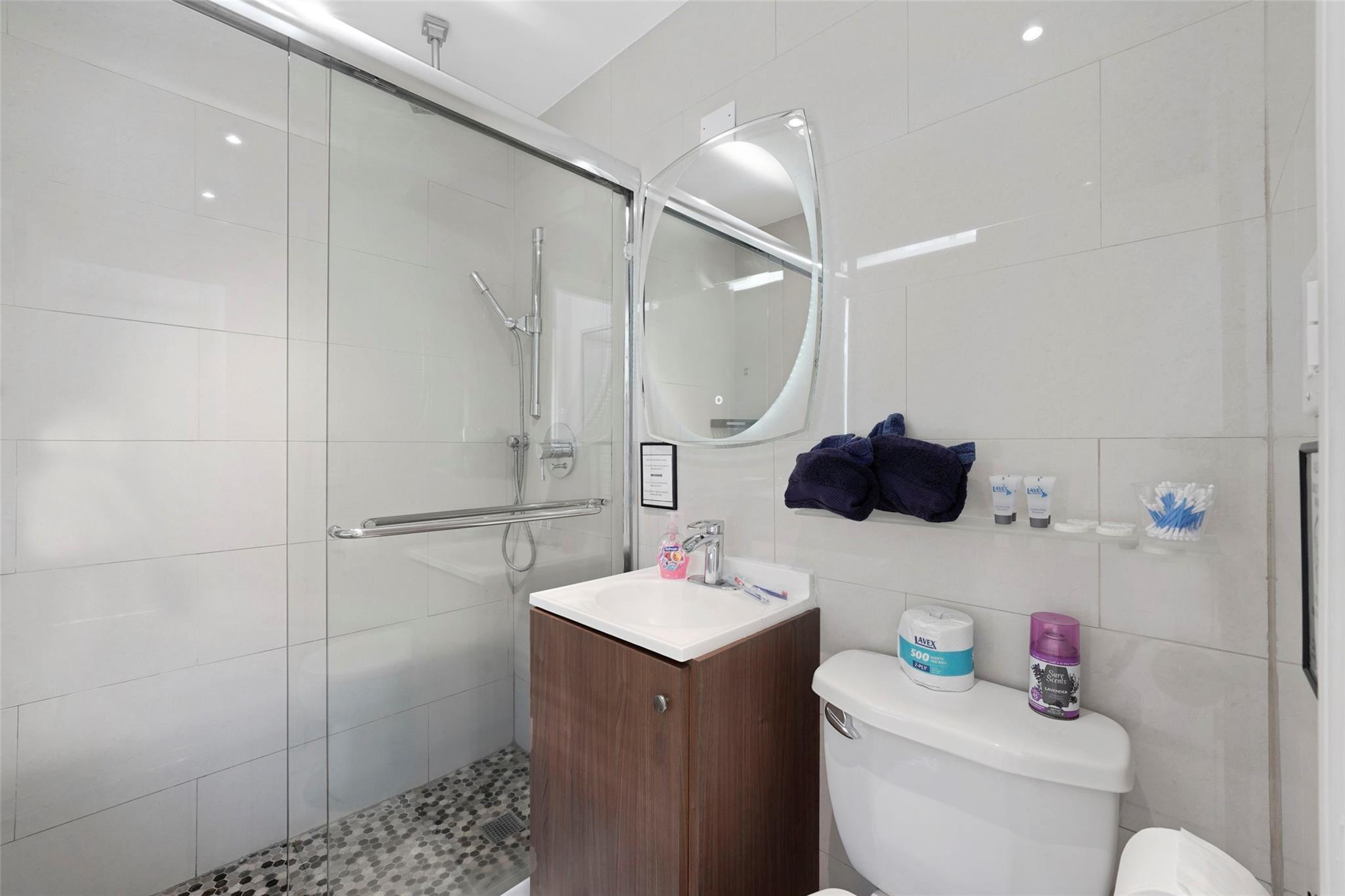 DEL RIO CONDO - Residential