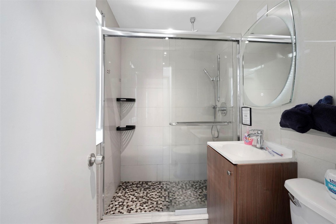 DEL RIO CONDO - Residential