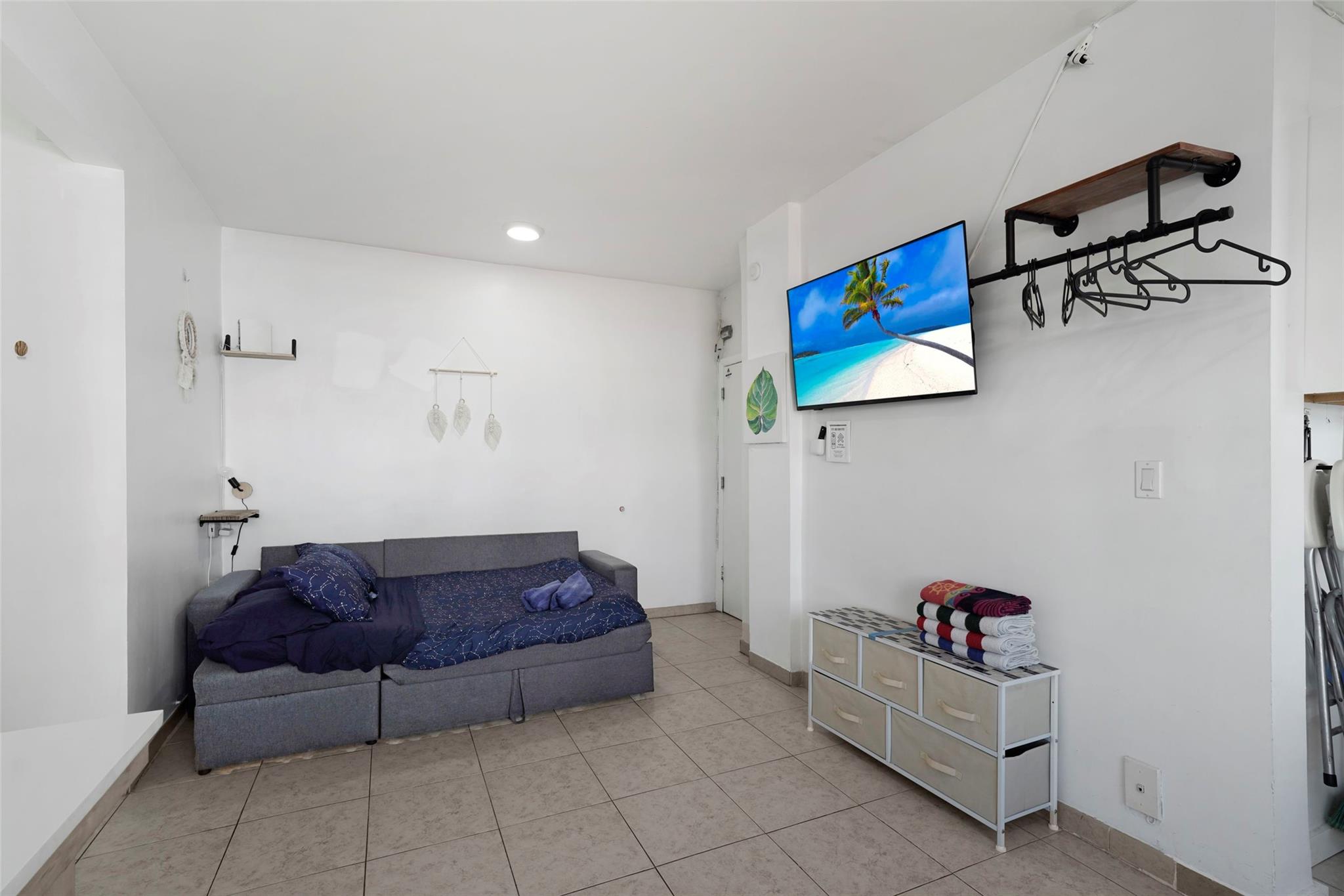 DEL RIO CONDO - Residential