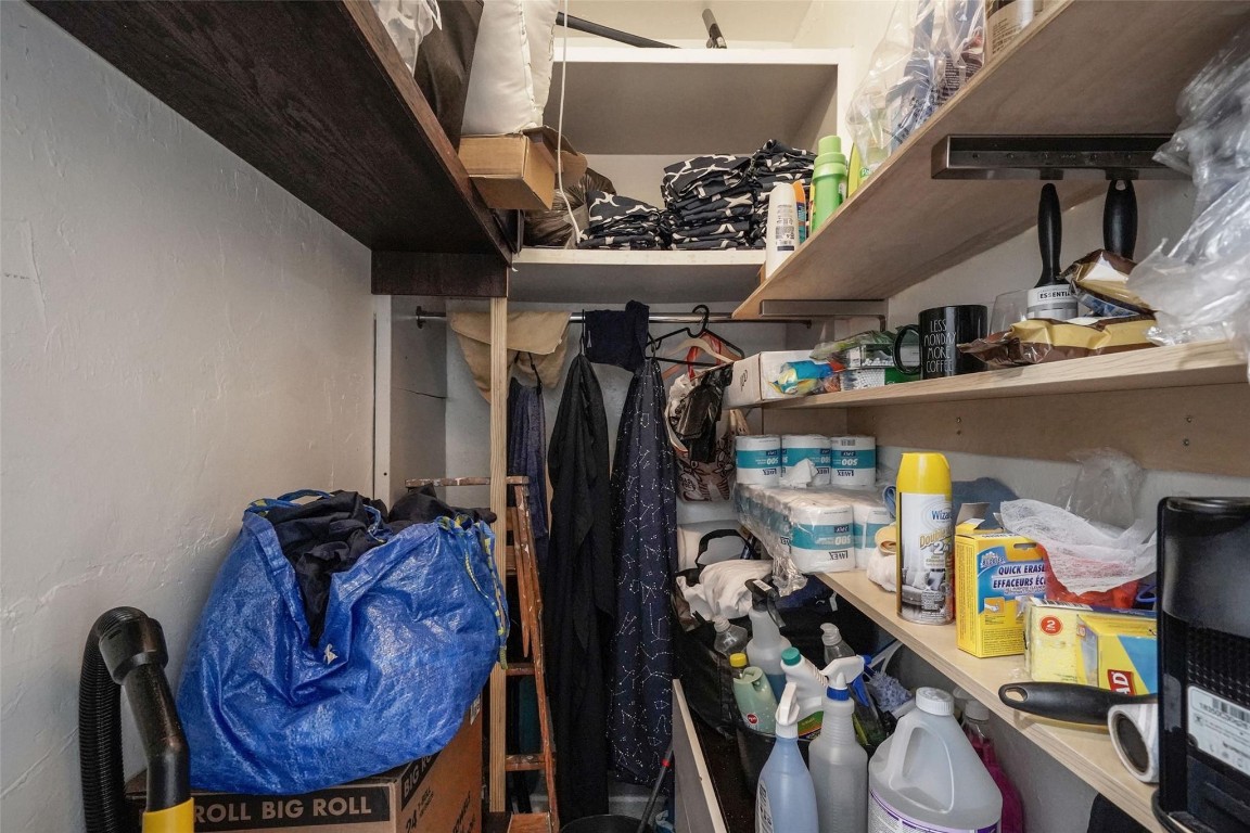 DEL RIO CONDO - Residential