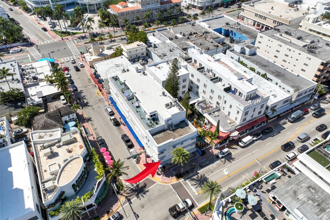 DEL RIO CONDO - Residential