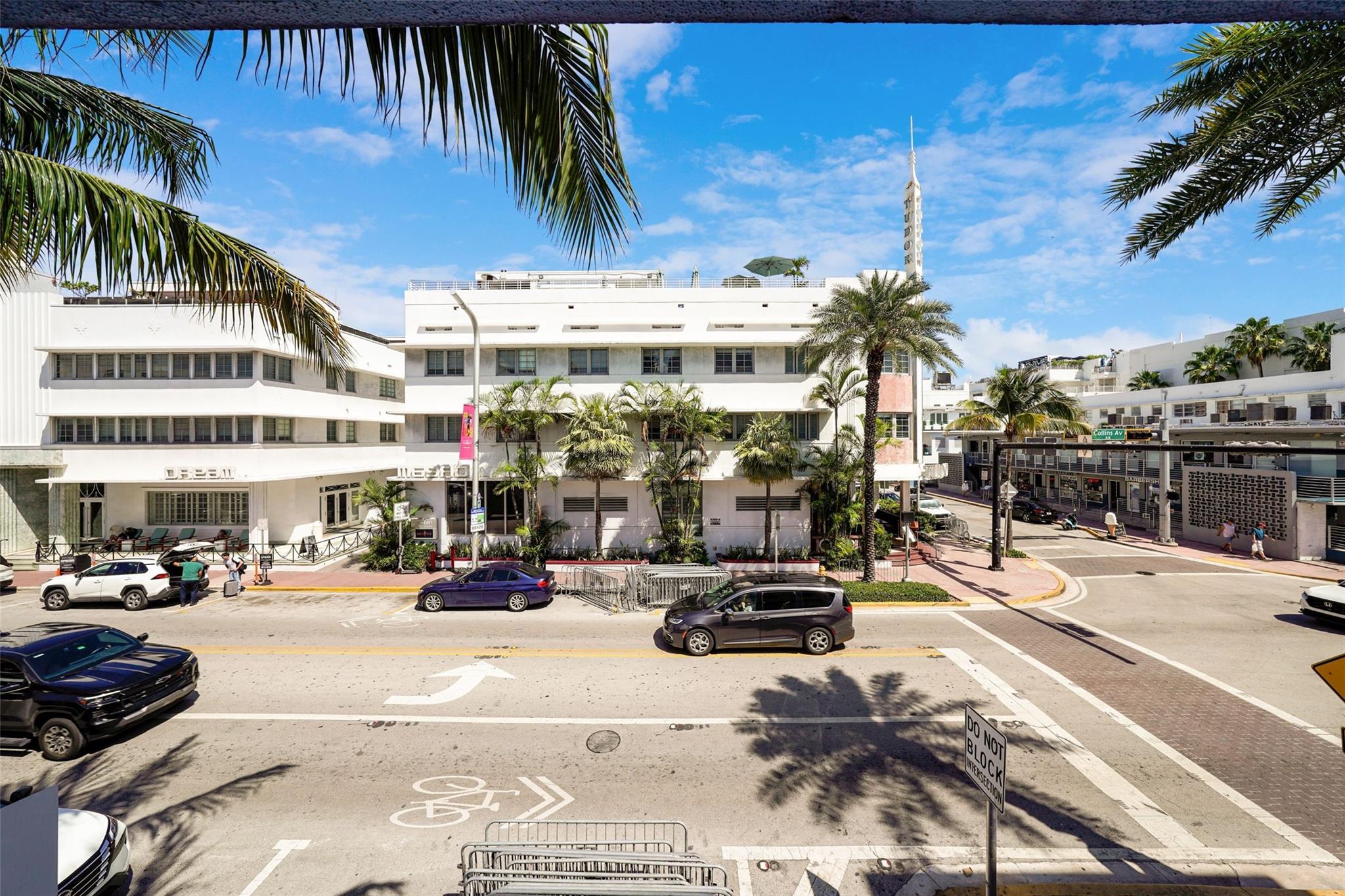 DEL RIO CONDO - Residential