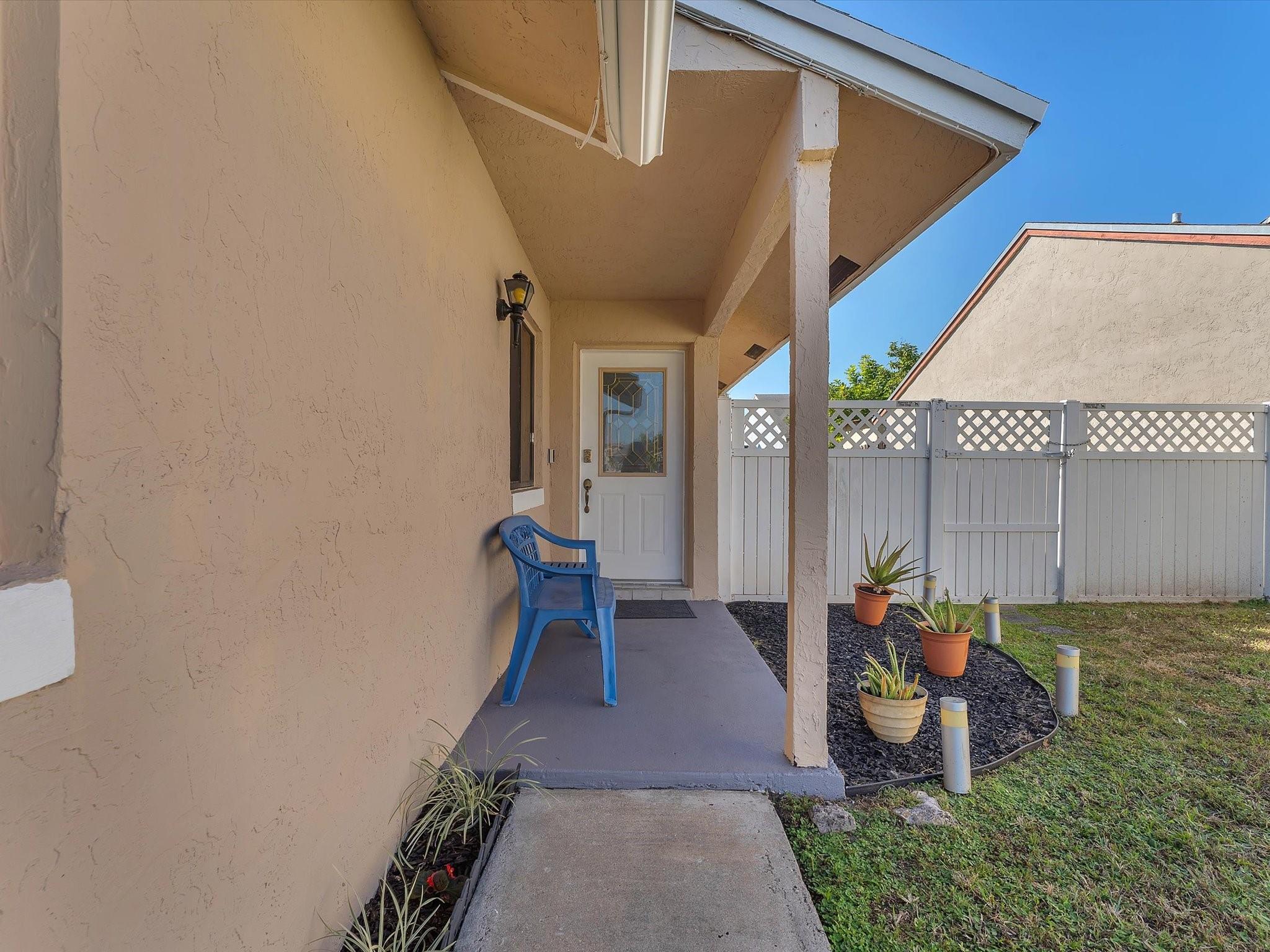 Pembroke Lakes South 119- - Residential