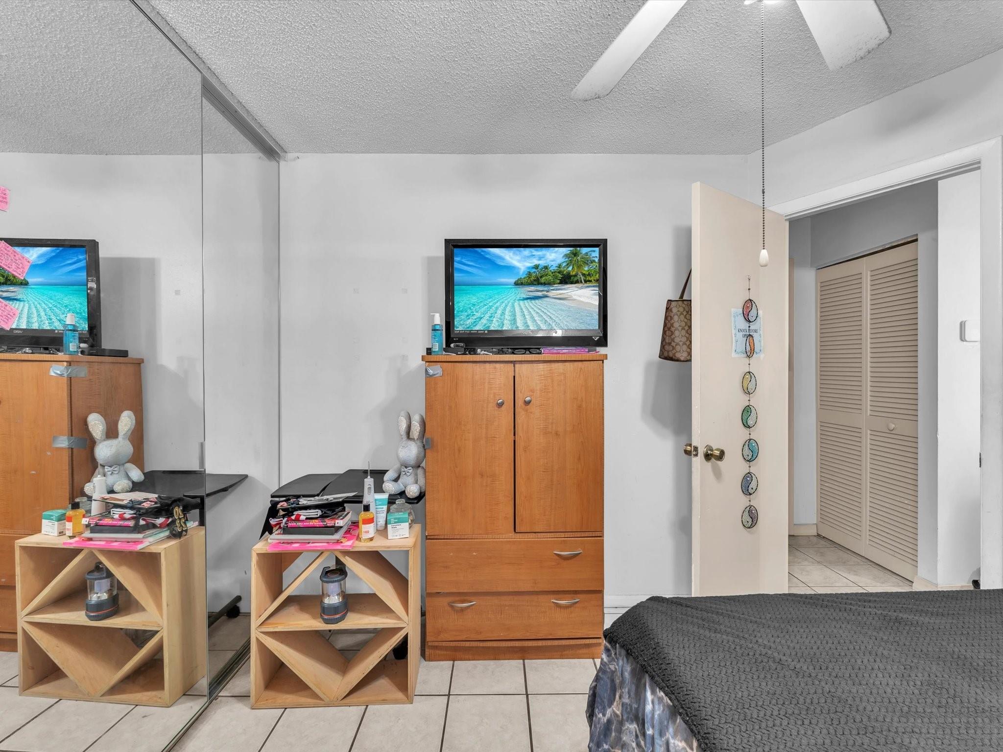 Pembroke Lakes South 119- - Residential