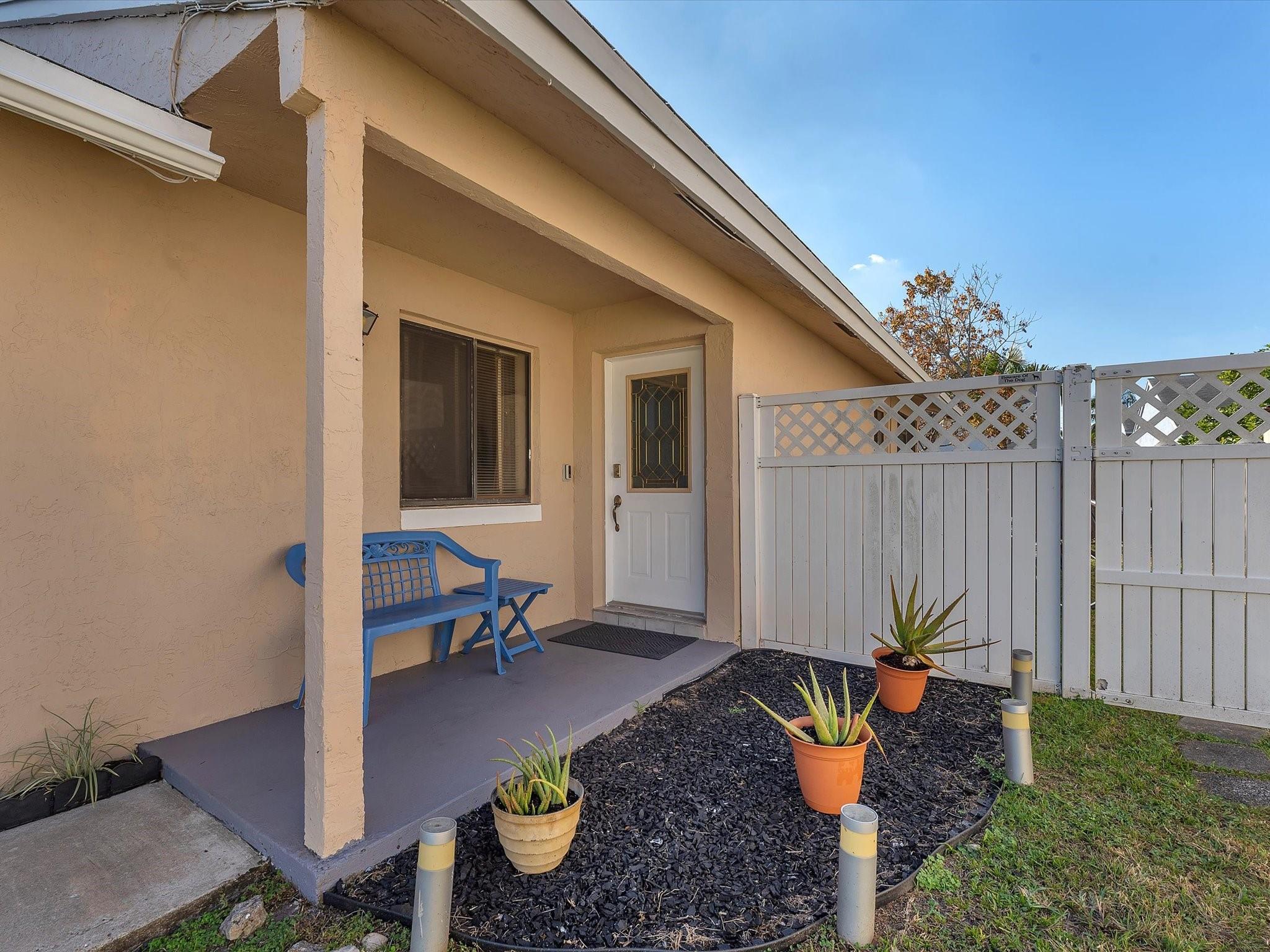 Pembroke Lakes South 119- - Residential