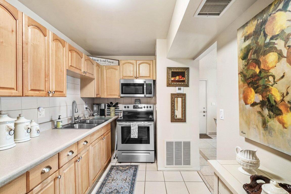 GOLDEN LAKES VILLAGE CONDO 1 THRU 13-A - Residential