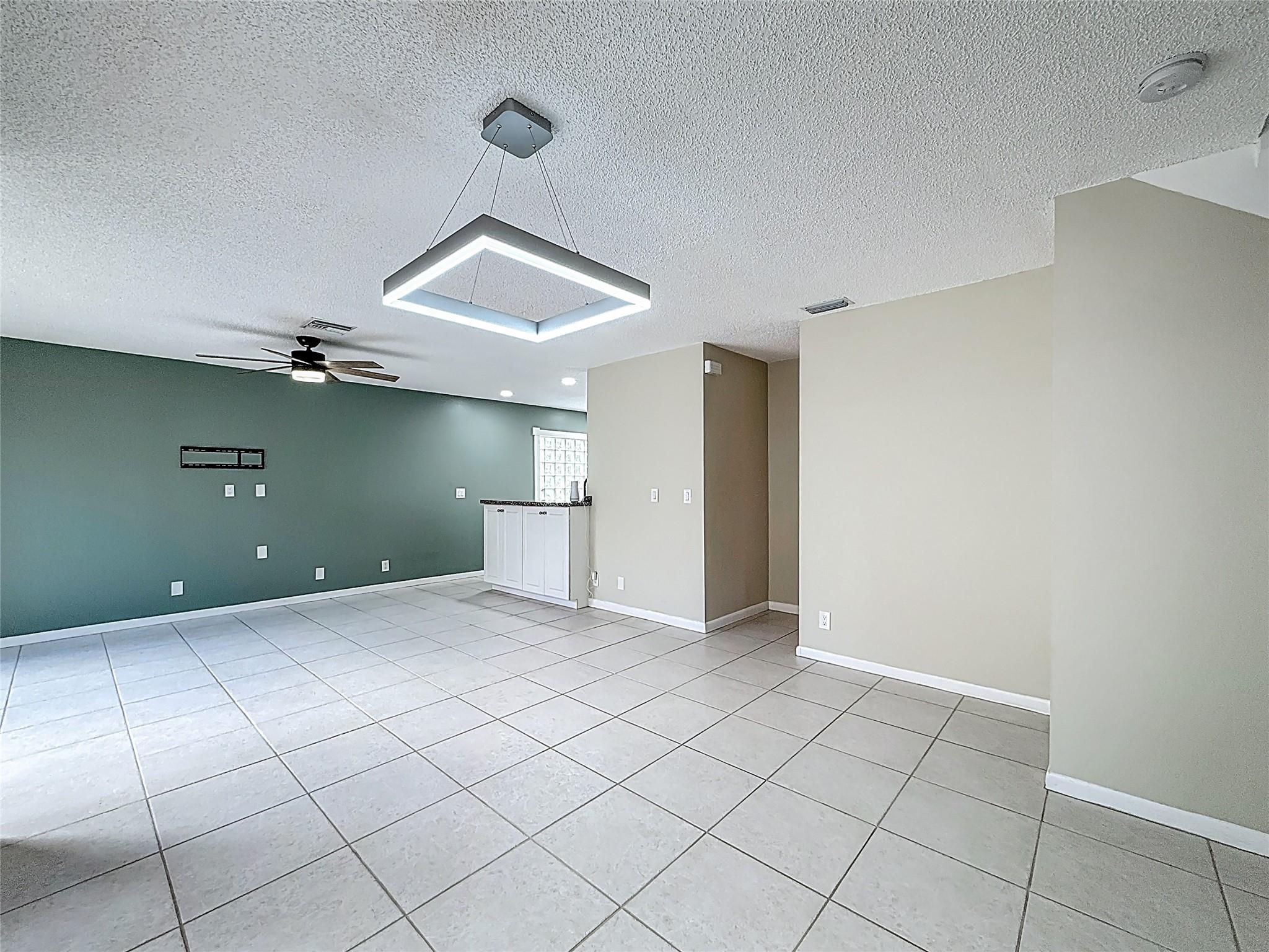 1700 NW 107th Ter