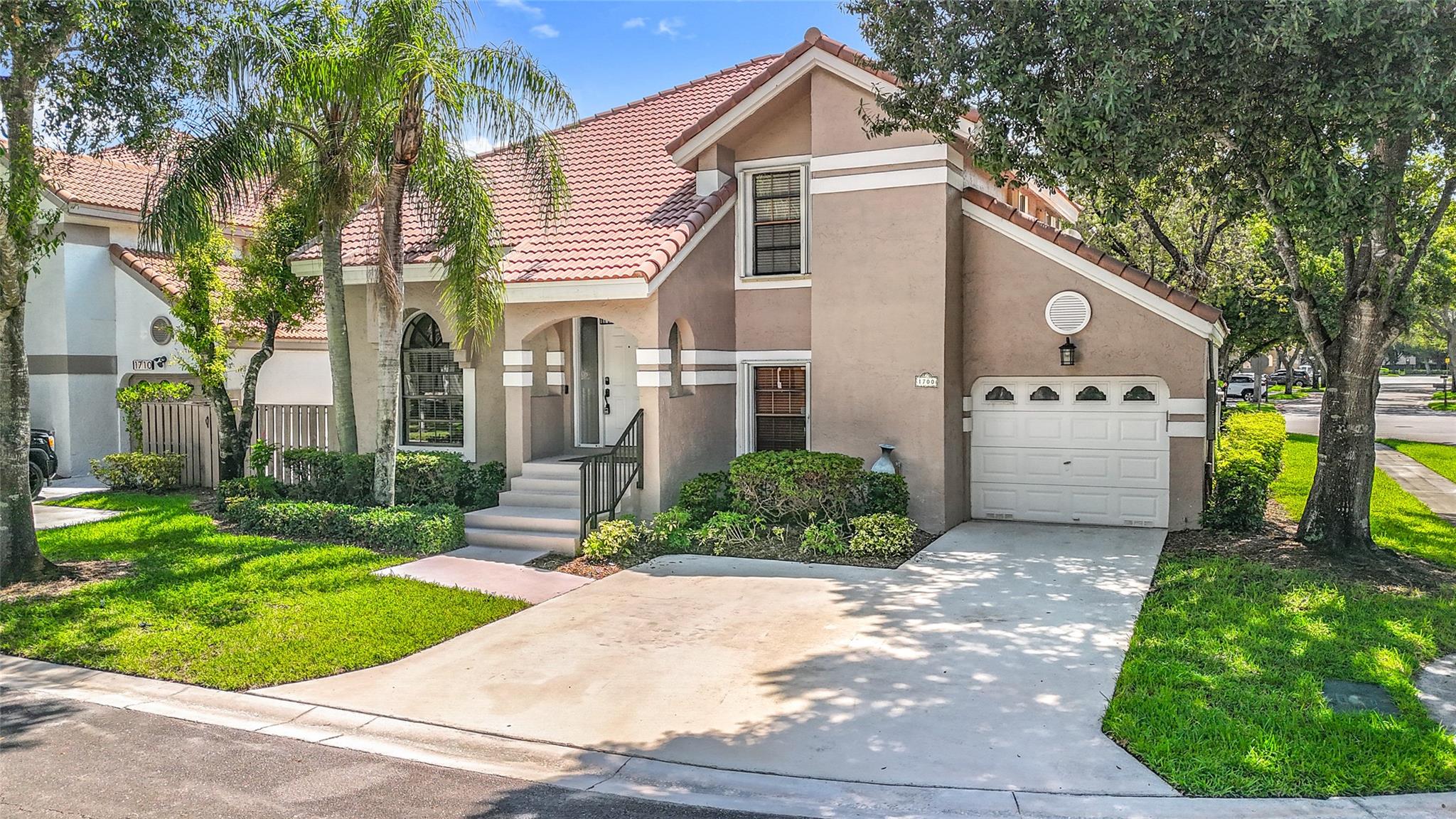 Experience the best of Fountain Spring. Beautifully updated 4-bedroom, 3 full-bath pool home! All bathrooms have been newly remodeled with stylish finishes. The stunning kitchen features granite countertops, stainless steel appliances, white raised panel cabinetry with crown molding, under-cabinet and recessed lighting, and new plumbing fixtures. Enjoy spacious living with a dramatic raised entry, large tile floors on the lower level, and wood flooring in all bedrooms. Additional highlights include fresh interior paint, interior laundry, formal living and dining rooms. accordion shutters, and a private backyard with your own pool. HOA includes front yard landscaping and exterior paint. Community pool & Clubhouse, Deicke Park, Sawgrass Mall, great restaurants, and entertainment.